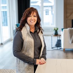 Brandi Nelson - Century 21