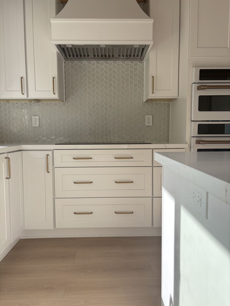 Slide of LAR Construction and Remodeling