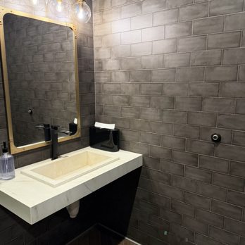 Roth SocialHouse - Always like to check bathrooms out! - New American Near Me - Turlock, California