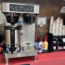 Simple coffee no no crazy machines. Your options are just black, coffee mate, sugar and pink packets. Simple and just what I need!