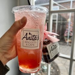 Anitas Biscotti & Café