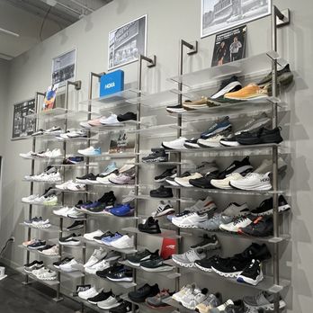 Tradehome Shoes - Shoe Stores Near Me - Schaumburg, Illinois Tradehome Shoes - Shoe Stores Near Me - Schaumburg, Illinois