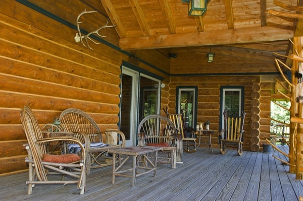 Moose Meadow Lodge & Treehouse by null