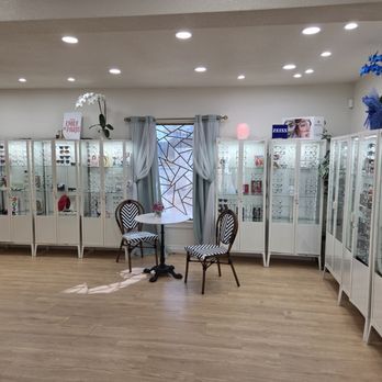 Lancaster Optometry - Optometrists Near Me - Lancaster, California