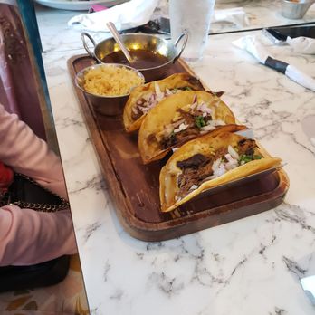 Uno Mas - Tacos Near Me - Allendale, New Jersey Uno Mas - Tacos Near Me - Allendale, New Jersey