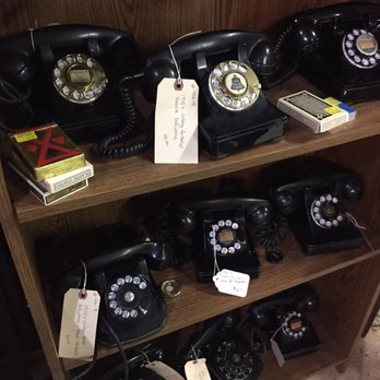 Copper Fox Antiques - Antiques Near Me - Sperryville, Virginia Copper Fox Antiques - Antiques Near Me - Sperryville, Virginia