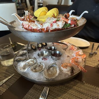 Stake Chophouse & Bar - Chilled Seafood Platter: East Coast Oyster, West Coast Oyster, Steamed Mussels, half lobster, Steamed Alaskan King Crab Legs - Steakhouses Near Me - Coronado, California