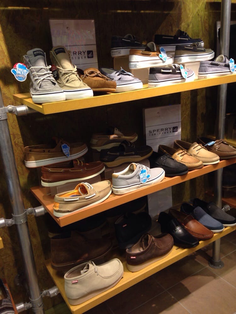 JOURNEYS Updated March 2024 16 Photos 1401 Greenbrier Pkwy