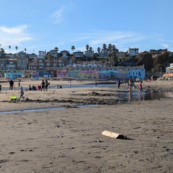 Capitola State Beach - Beaches Near Me - Capitola, California