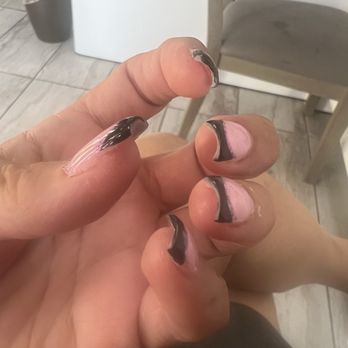 Star Nail - She filed off gel polish on edges. Looks like a week old set - Nail Salons Near Me - San Bernardino, California