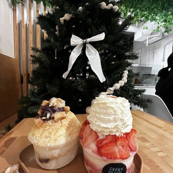 Snowy Village - Shaved Ice Near Me - Bellevue, Washington Snowy Village - Shaved Ice Near Me - Bellevue, Washington