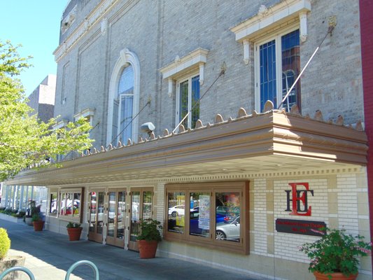 Historic Everett Theatre by null