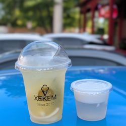 Xe Kem - Coconut kumquat drink and coconut jelly