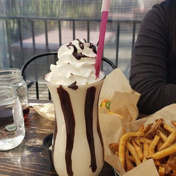 Broderick - Mudslide boozy milkshake - Burgers Near Me - Walnut Creek, California