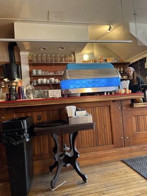 Bombastic Cafe by null