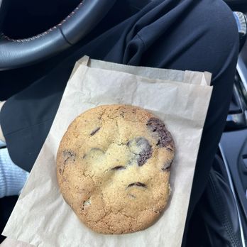Dose - chocolate chip cookie - Coffee & Tea Near Me - Nashville, Tennessee
