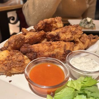 The Cheesecake Factory - Buffalo blast - American Near Me - Reno, Nevada