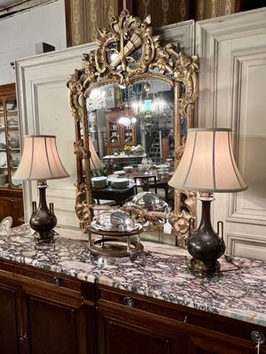 Lucullus Antiques by null