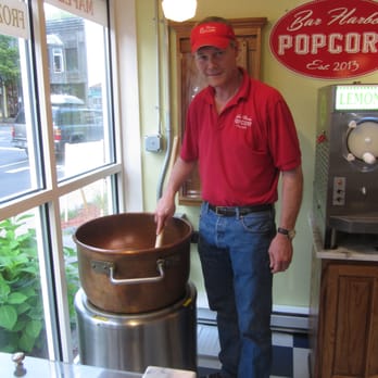 Bar Harbor Popcorn - Bar Harbor Popcorn 8/2015 - Popcorn Shops Near Me - Bar Harbor, Maine