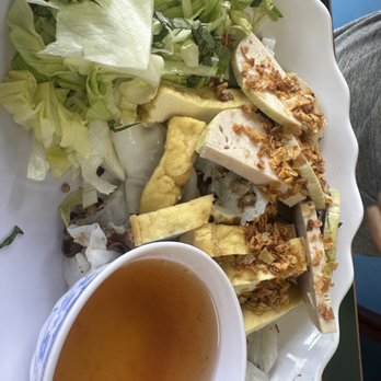 Hoang Tofu - Banh Cuon - Vietnamese Near Me - Nashville, Tennessee