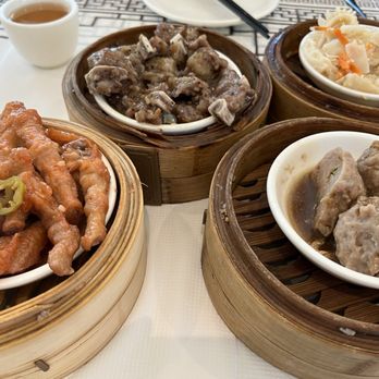 Ocean Bay Seafood Restaurant - Braised chicken feet, black bean beef short ribs, beef meatballs, steamed tripe. - Seafood Near Me - Elmhurst, New York Ocean Bay Seafood Restaurant - Braised chicken feet, black bean beef short ribs, beef meatballs, steamed tripe. - Seafood Near Me - Elmhurst, New York