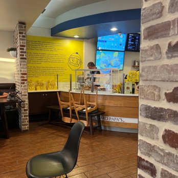 Beard Papa's - Bakeries Near Me - Irvine, California
