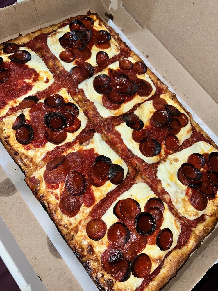 PIZZA CENTRE - Updated October 2025 - 24 Photos & 74 Reviews - 374