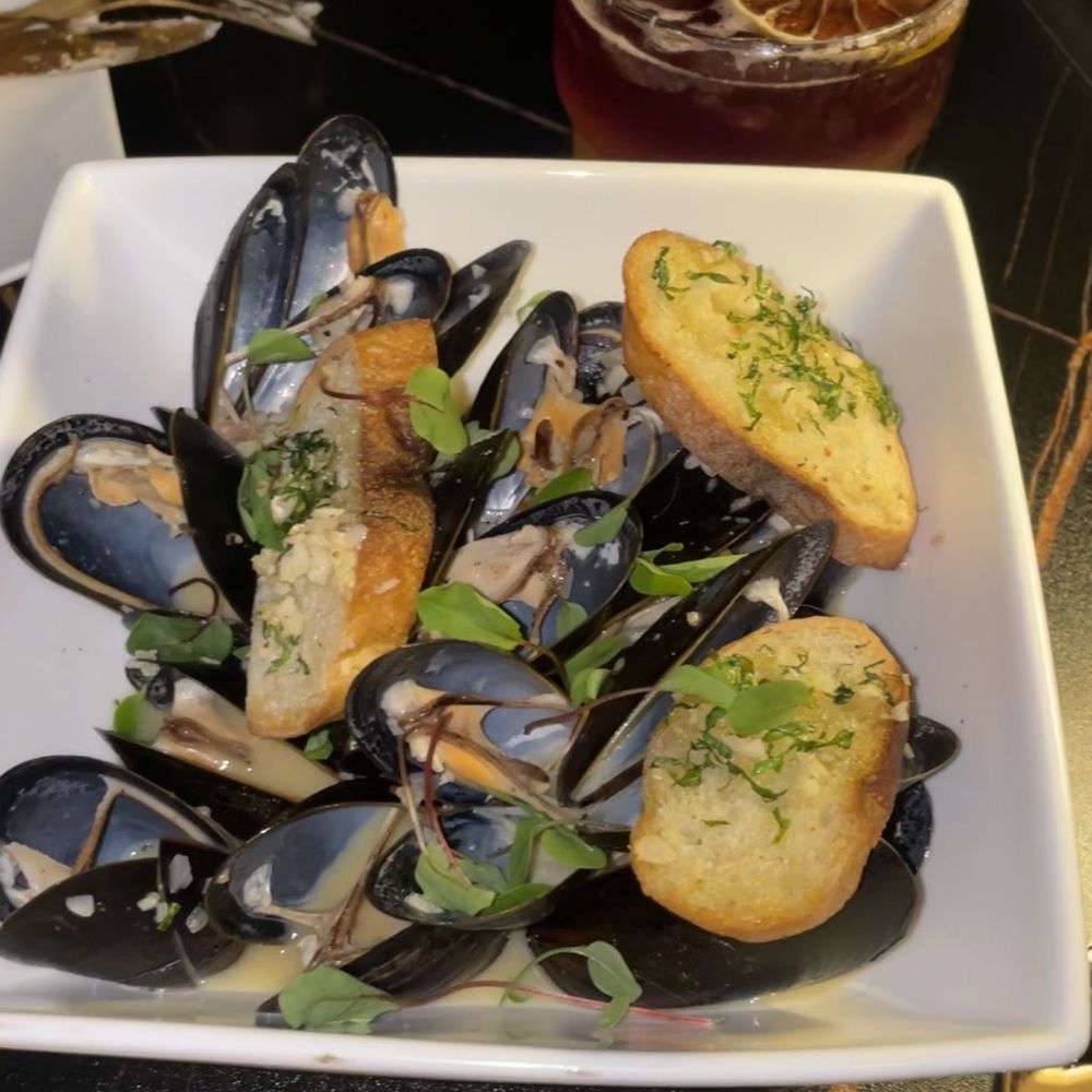 S'Aimer - Lounges Near Me - New York, New York S'Aimer - Lounges Near Me - New York, New York