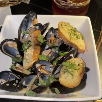S'Aimer - Lounges Near Me - New York, New York