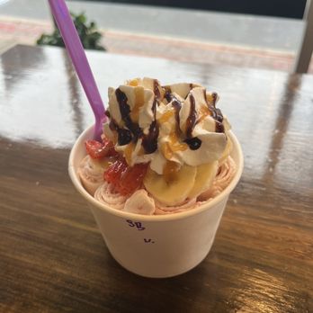 Roll Thai'd Creamery - Ice Cream & Frozen Yogurt Near Me - Rutherford, New Jersey Roll Thai'd Creamery - Ice Cream & Frozen Yogurt Near Me - Rutherford, New Jersey