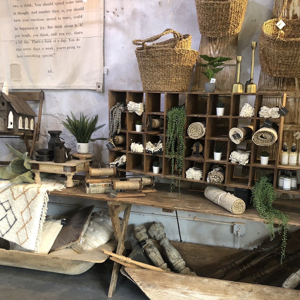 Main Street Mercantile - Lots of knick knacks and gift items. - Antiques Near Me - Lewisville, Texas