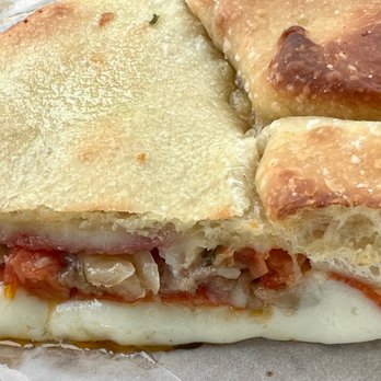 Mamma's Pizza - Stuffed crust pizza... soooo good! - Pizza Near Me - Salem, Virginia Mamma's Pizza - Stuffed crust pizza... soooo good! - Pizza Near Me - Salem, Virginia