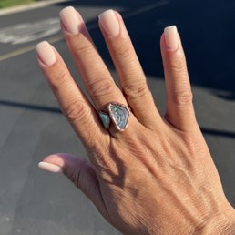 Love my manicure by Laura Love my manicure by Laura