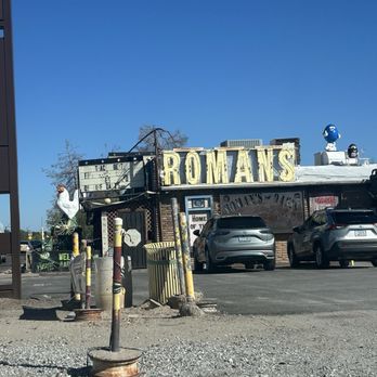 Roman's Oasis - Dive Bars Near Me - Goodyear, Arizona
