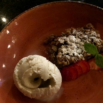 Desert Bistro - Ape and rhubarb cobbler with vanilla ice cream - New American Near Me - Moab, Utah Desert Bistro - Ape and rhubarb cobbler with vanilla ice cream - New American Near Me - Moab, Utah