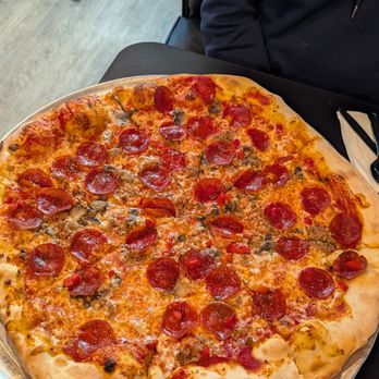 Cucinella's - Pizza Near Me - West Columbia, South Carolina