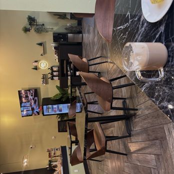 Mama G's - Interior - Bakeries Near Me - University Park, Florida Mama G's - Interior - Bakeries Near Me - University Park, Florida