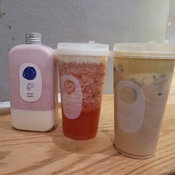 Machi Machi - Boston - Strawberry milk with Panna cotta (left), cream cheese foam strawberry smoothie (middle), and creme brulee milk tea (right) - Bubble Tea Near Me - Boston, Massachusetts Machi Machi - Boston - Strawberry milk with Panna cotta (left), cream cheese foam strawberry smoothie (middle), and creme brulee milk tea (right) - Bubble Tea Near Me - Boston, Massachusetts