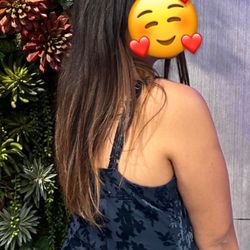 The Salon - Porter Ranch - Straightened my hair for a wedding. Lasted days until I washed my hair!
