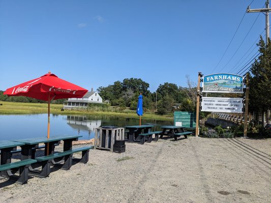 J.T. Farnham's by null