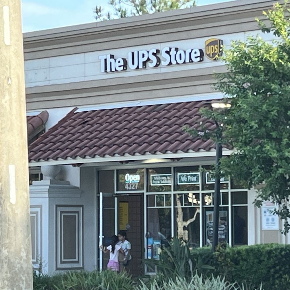 The UPS Store - Location being reviewed - Printing Services Near Me - Clermont, Florida