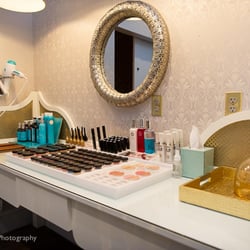 Heat Lounge Salon & Spa - Book our VIP room for your next event!