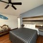Photo of Guest Harbor Inn
