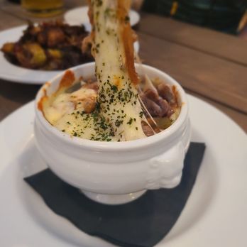 Guilford Hall Brewery - Duck Confit Poutine - Breweries Near Me - Baltimore, Maryland Guilford Hall Brewery - Duck Confit Poutine - Breweries Near Me - Baltimore, Maryland
