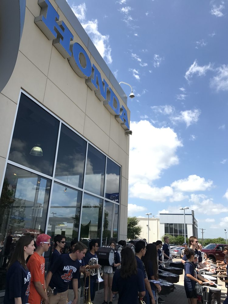 SAN ANTONIO HONDA GUY 14 Photos 16044 I35, Selma, Texas Car