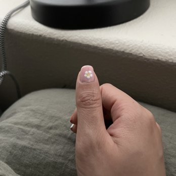 Mimosa Nails & Wax - Off centered flower design - Nail Salons Near Me - Broomfield, Colorado