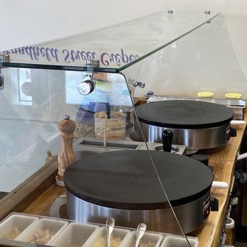 Cup & Crêpe Handheld Street Crepes - Creperies Near Me - Everett, Washington