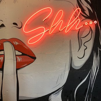 Bacon Bitch - Sandwiches Near Me - Miami Beach, Florida
