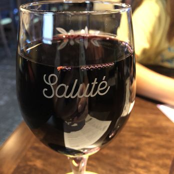 Olive Garden Italian Restaurant - 9 oz Robert Mondavi Private Selection .. Free piece of cork !! LOL !! - Italian Near Me - Georgetown, Texas Olive Garden Italian Restaurant - 9 oz Robert Mondavi Private Selection .. Free piece of cork !! LOL !! - Italian Near Me - Georgetown, Texas