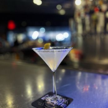 Yard House - Bars Near Me - Fresno, California Yard House - Bars Near Me - Fresno, California